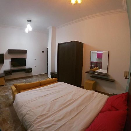 Dive Hostel Gurdaka Kültér fotó
